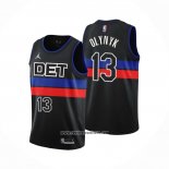 Camiseta Detroit Pistons Kelly Olynyk #13 Statement 2022-23 Negro