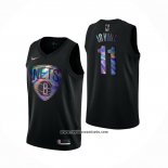 Camiseta Brooklyn Nets Kyrie Irving #11 Iridescent Logo Negro