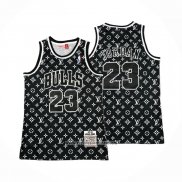 Camiseta Chicago Bulls x LV Michael Jordan #23 Mitchel & Ness 1997-98 Negro