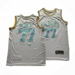 Camiseta Los Angeles Lakers Luka Doncic NO 77 Classic 2024-25 Blanco