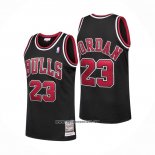 Camiseta Chicago Bulls Michael Jordan #23 Mitchell & Ness 1997-98 Negro