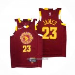 Camiseta Cleveland Cavaliers LeBron James #23 Ciudad Rojo