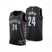Camiseta Brooklyn Nets Cameron Thomas NO 24 Ciudad 2025-26 Negro