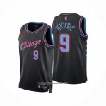 Camiseta Chicago Bulls Nikola Vucevic NO 9 Ciudad 2025-26 Negro