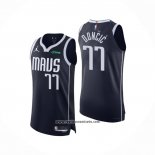 Camiseta Dallas Mavericks Luka Doncic #77 Statement Autentico 2022-23 Azul