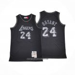 Camiseta Los Angeles Lakers Kobe Bryant #24 Swingman Mitchell & Ness 1996-97 Negro