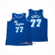 Camiseta Los Angeles Lakers Luka Doncic NO 77 Classic 2024-25 Azul