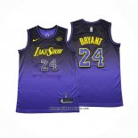 Camiseta Los Angeles Lakers Kobe Bryant #24 Ciudad 2024-25 Violeta