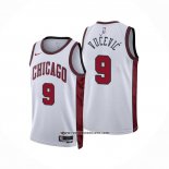 Camiseta Chicago Bulls Nikola Vucevic #9 Ciudad 2022-23 Blanco