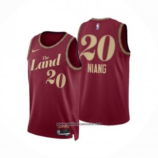 Camiseta Cleveland Cavaliers Georges Niang #20 Ciudad 2023-24 Rojo