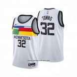 Camiseta Minnesota Timberwolves Karl-Anthony Towns #32 Ciudad 2022-23 Blanco