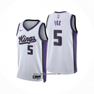 Camiseta Sacramento Kings DeAaron Fox NO 5 Association 2024-25 Blanco