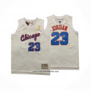 Camiseta Chicago Bulls Michael Jordan #23 Retro Blanco