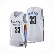 Camiseta Brooklyn Nets Nicolas Claxton #33 Ciudad 2022-23 Blanco