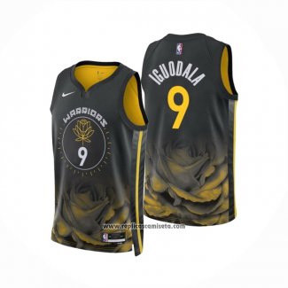 Camiseta Golden State Warriors Andre Iguodala #9 Ciudad 2022-23 Negro