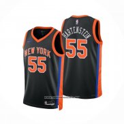 Camiseta New York Knicks Isaiah Hartenstein #55 Ciudad 2022-23 Negro
