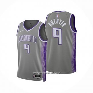 Camiseta Sacramento Kings Kevin Huerter #9 Ciudad 2022-23 Gris