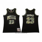 Camiseta Chicago Bulls Michael Jordan #23 Camuflaje Negro