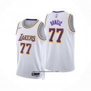 Camiseta Los Angeles Lakers Luka Doncic NO 77 Association 2024-25 Blanco