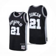 Camiseta San Antonio Spurs Tim Duncan #21 Mitchell & Ness 1998-99 Negro