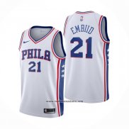 Camiseta Philadelphia 76ers Joel Embiid #21 Association Blanco